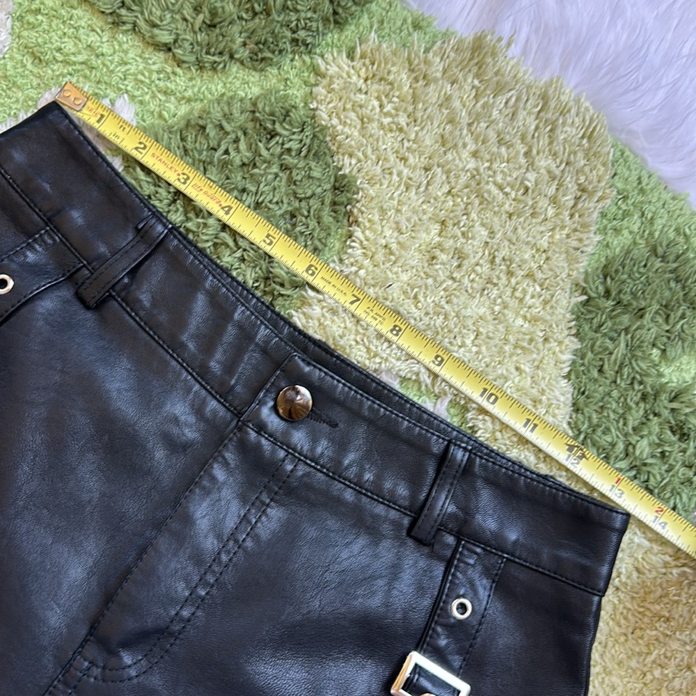 O-Ring High Waisted Faux Leather Shorts - Picture 2 of 9